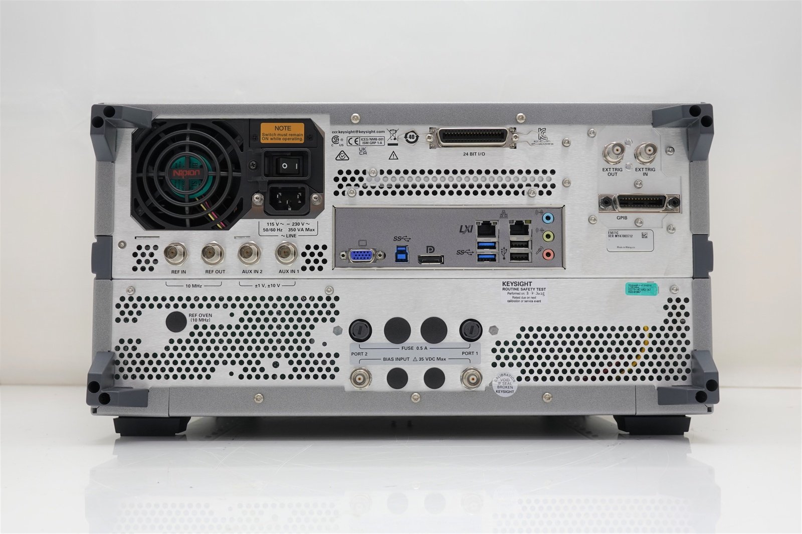 Keysight E5071C-285 2-port Test Set / 100 kHz to 8.5 GHz / With Bias Tees