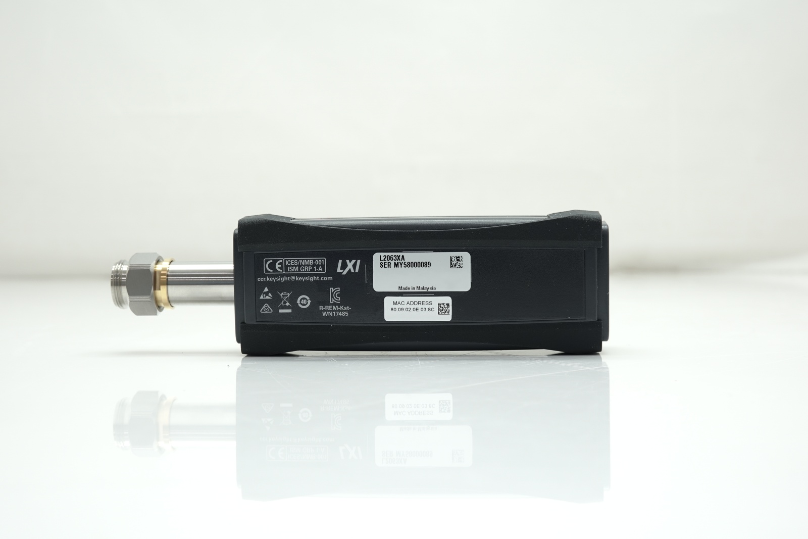 Keysight L2063XA LAN Wide Dynamic Range Average & Peak Power Sensor / 10 MHz to 33 GHz