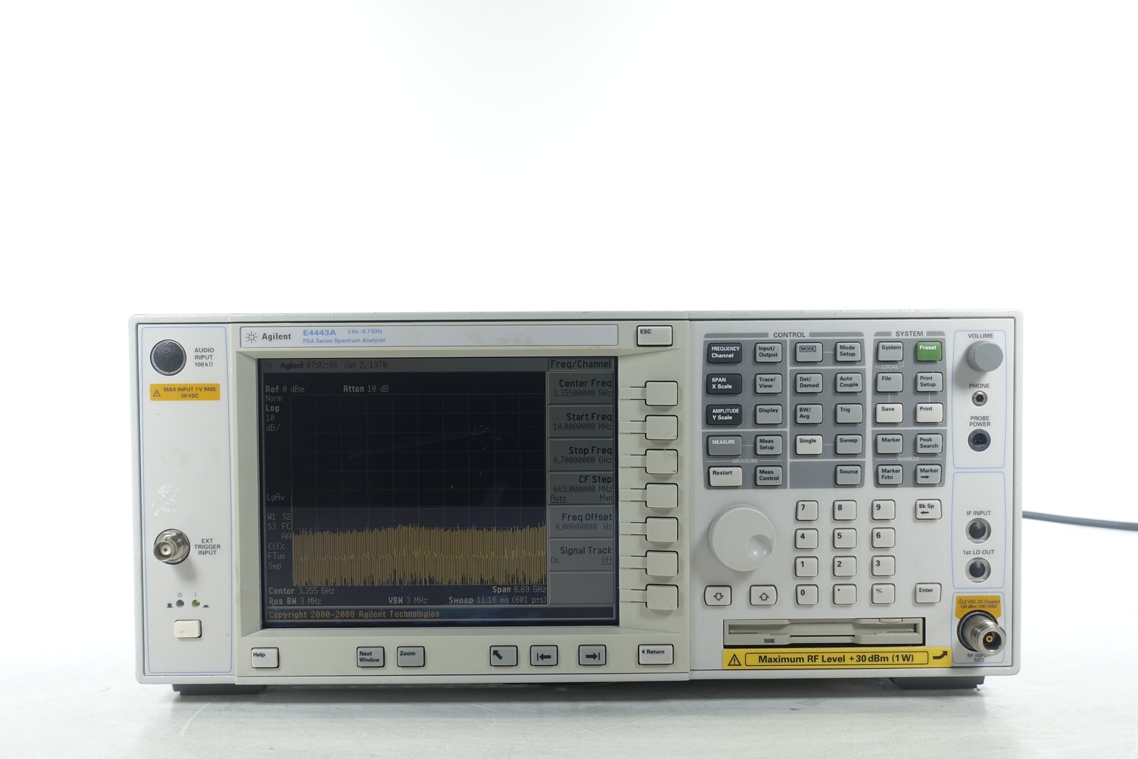 Keysight E4443A PSA Spectrum Analyzer / 3 Hz to 6.7 GHz