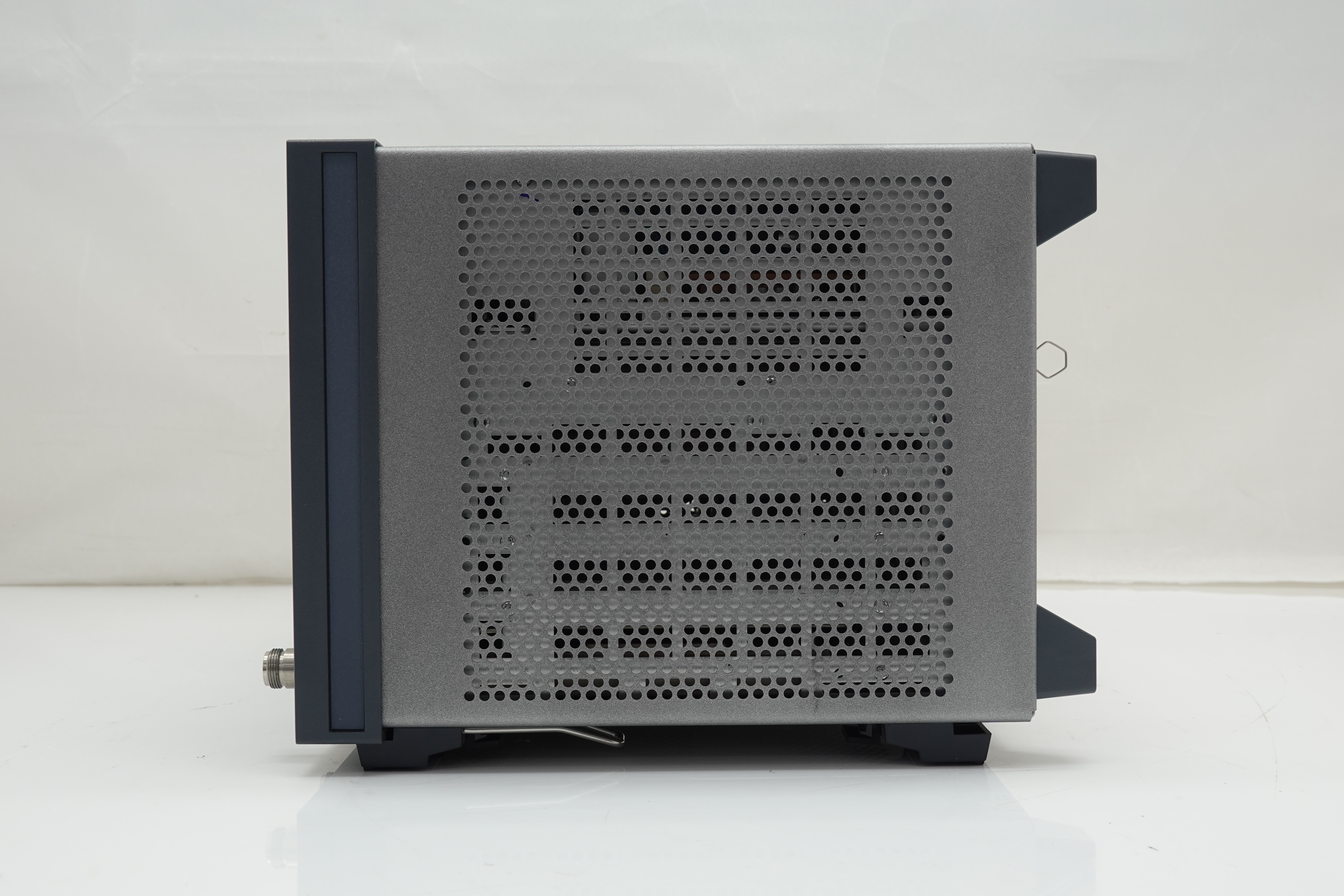 Keysight E5061B-237 S-parameter Test Set / 100 kHz to 3 GHz / 75 Ohm System Impedance