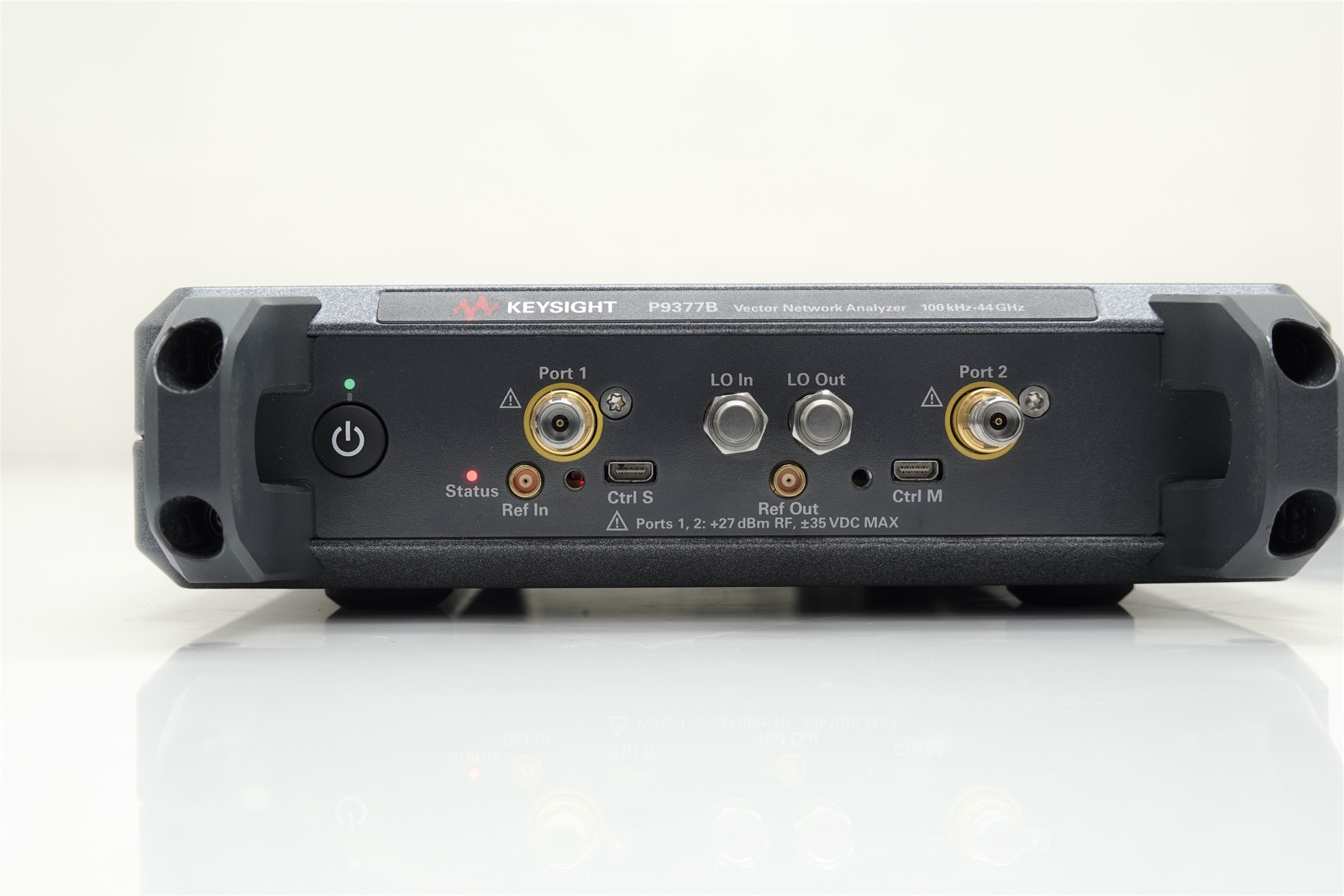 Keysight P9377B Vector Network Analyzer / 100 kHz to 44 GHz / 2-port / Thunderbolt 3 Interface